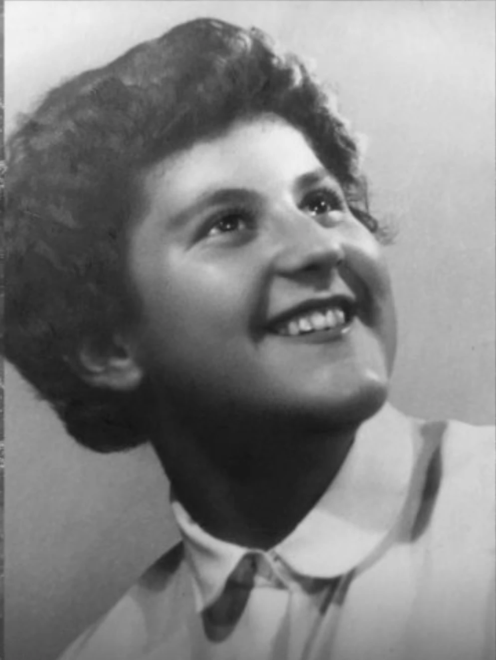 Edina Koszmovszky, jeune